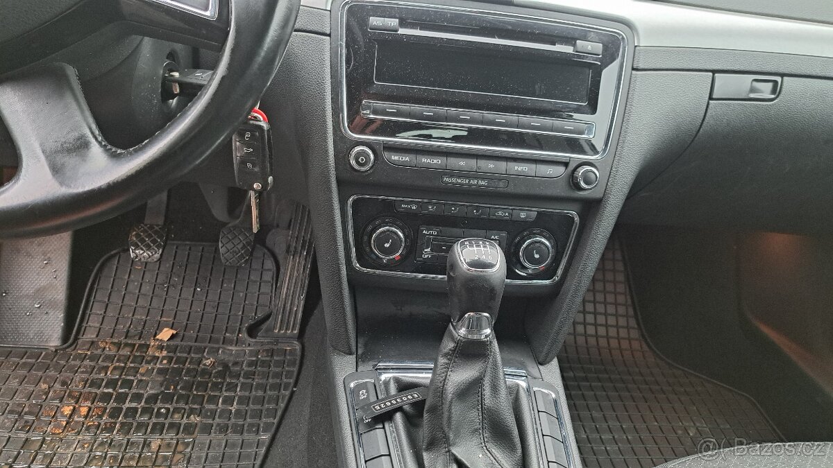 Skoda superb 2013 - 13