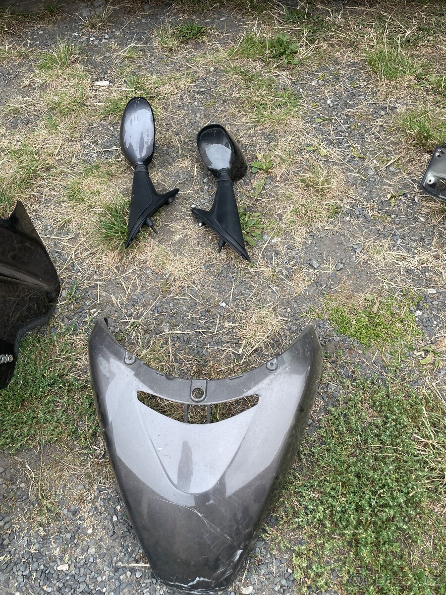 Dily Piaggio X-Evo - 13