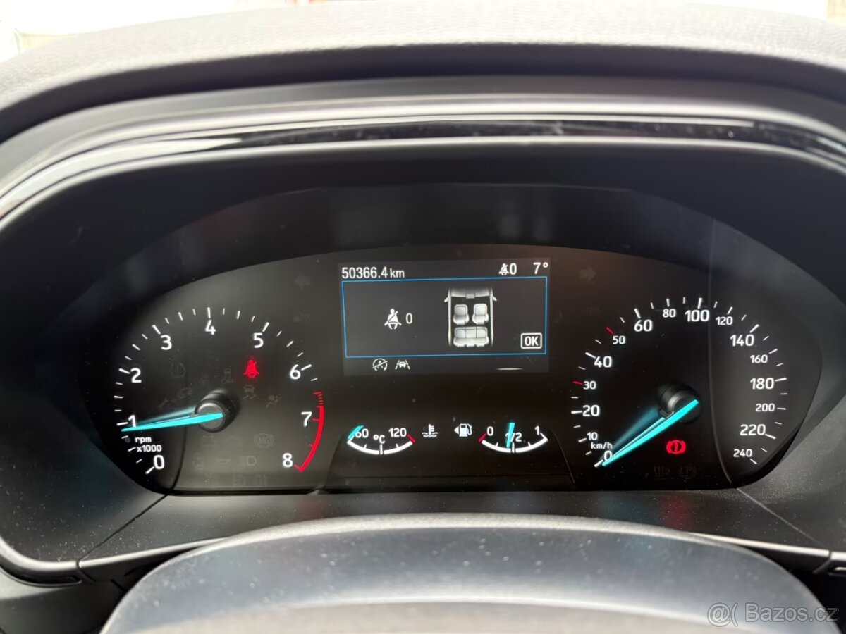 Ford Focus Turnier ST-Line - 13