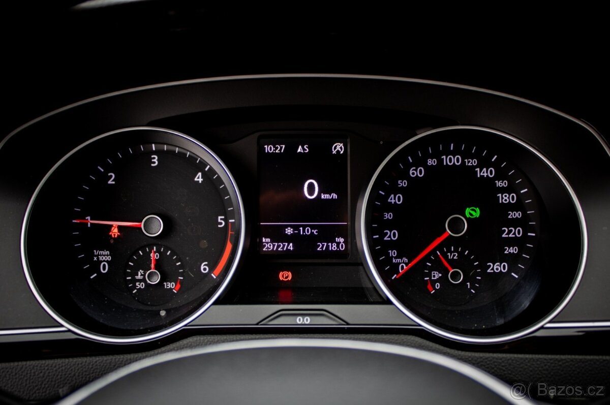 Volkswagen Passat Variant 2.0 TDI - 13