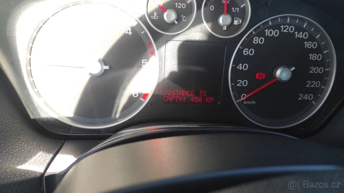 Ford Focus 1,8 TDCi Kombi 2007 - 13