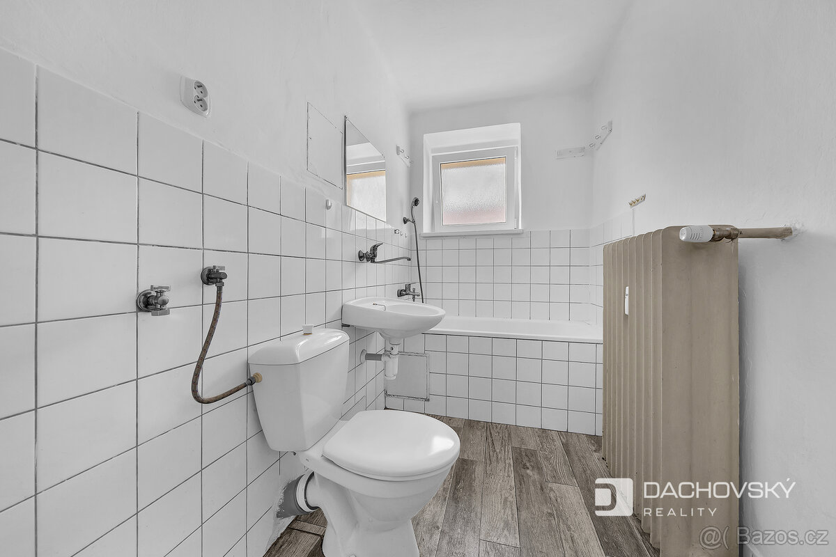 Prodej bytu 2+1 53 m² - 13