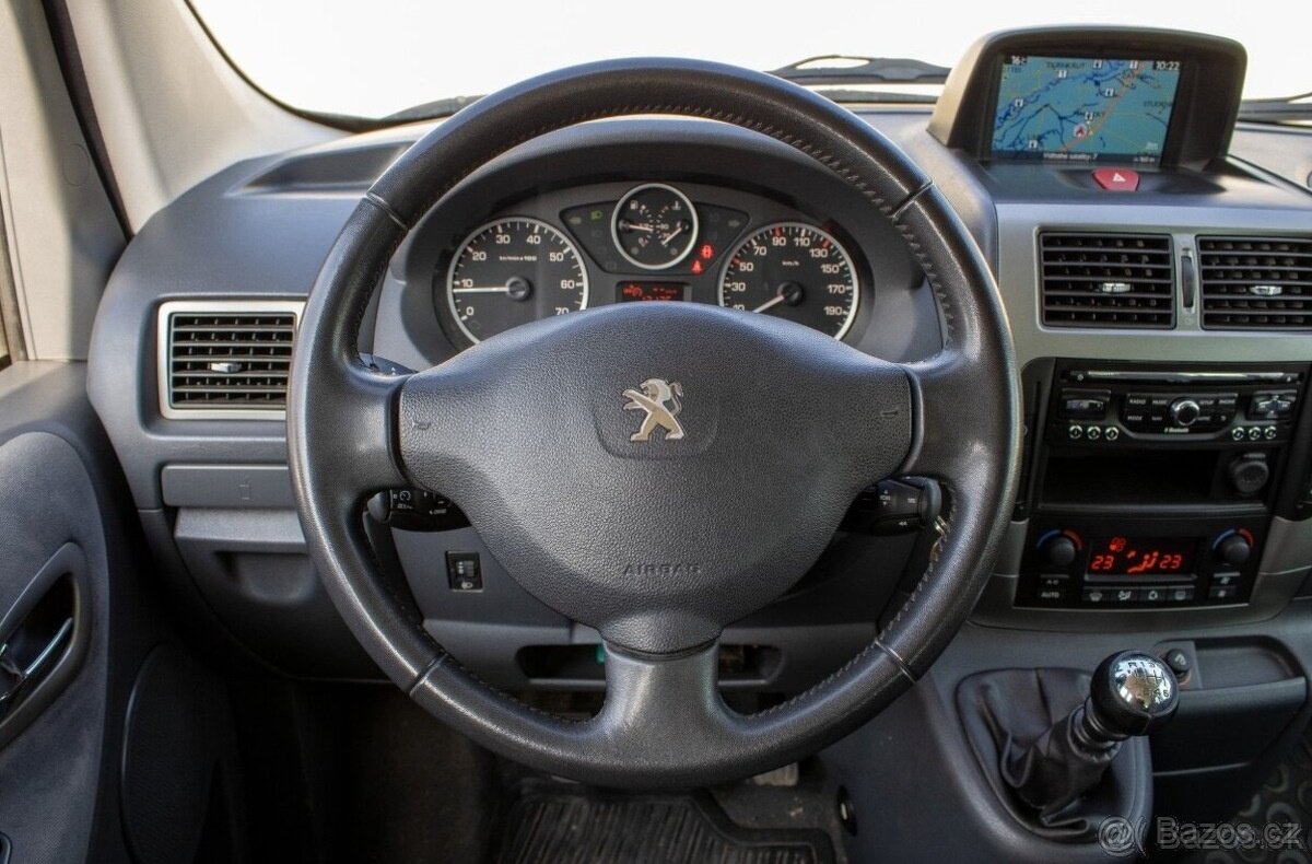 Peugeot Expert Teepee - 13