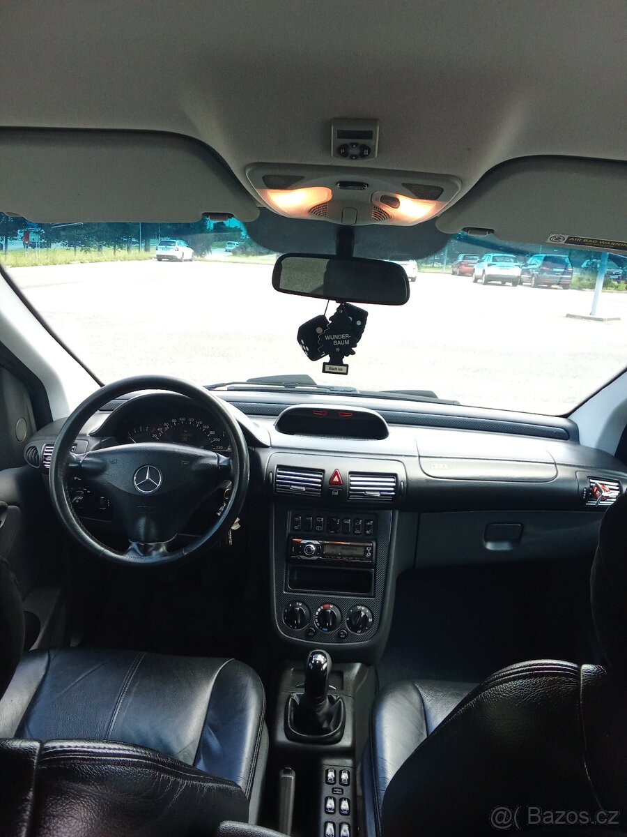 Prodám-Mercedes Vaneo 1.7.CDI-84kw,r.v.2005 - 13