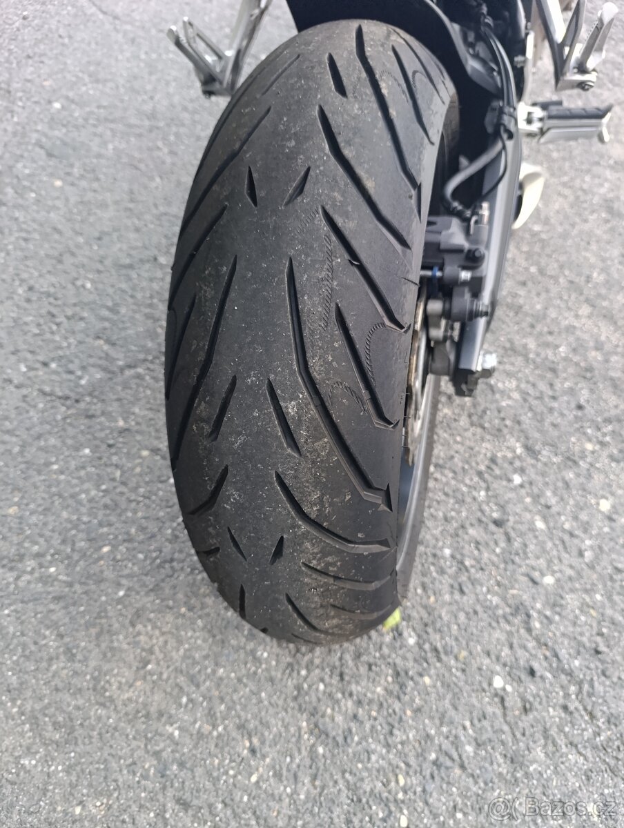 Honda CB650F ABS - 13