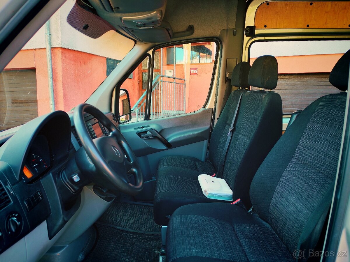 Mercedes-Benz Sprinter, 216 CDi 9 MÍST 6 SEDADEL - 13