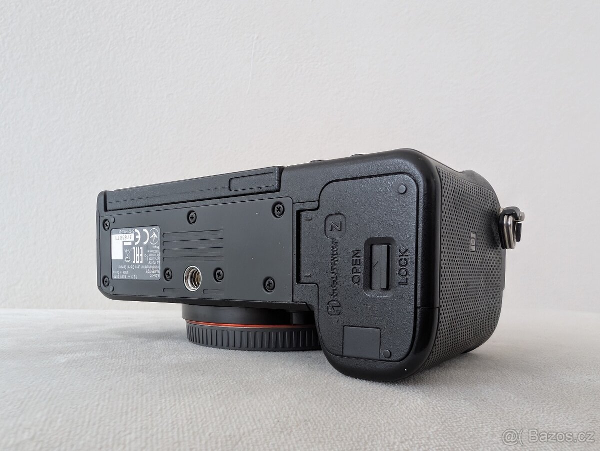 Sony Alpha A7C - 13