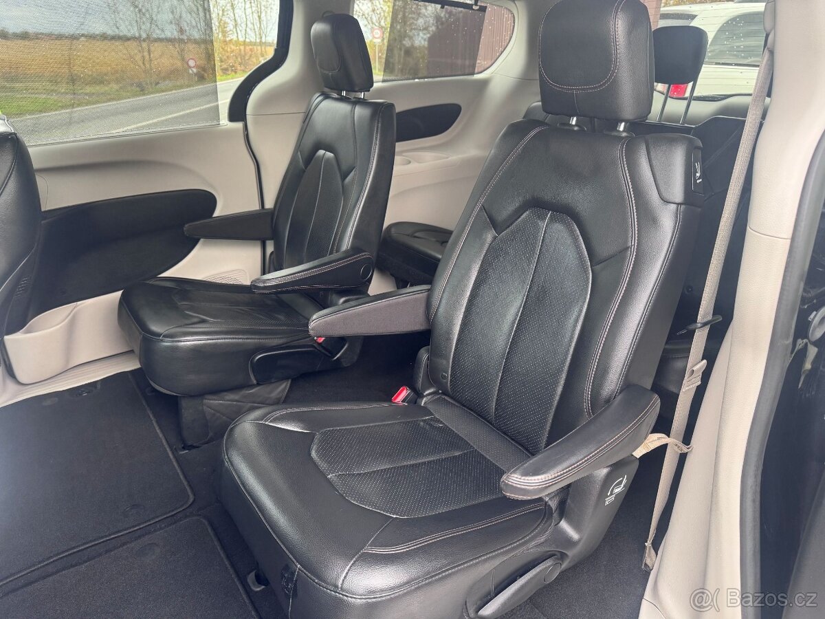 Chrysler Pacifica 3,6 Pentastar RU Kůže 2020 DPH - 13