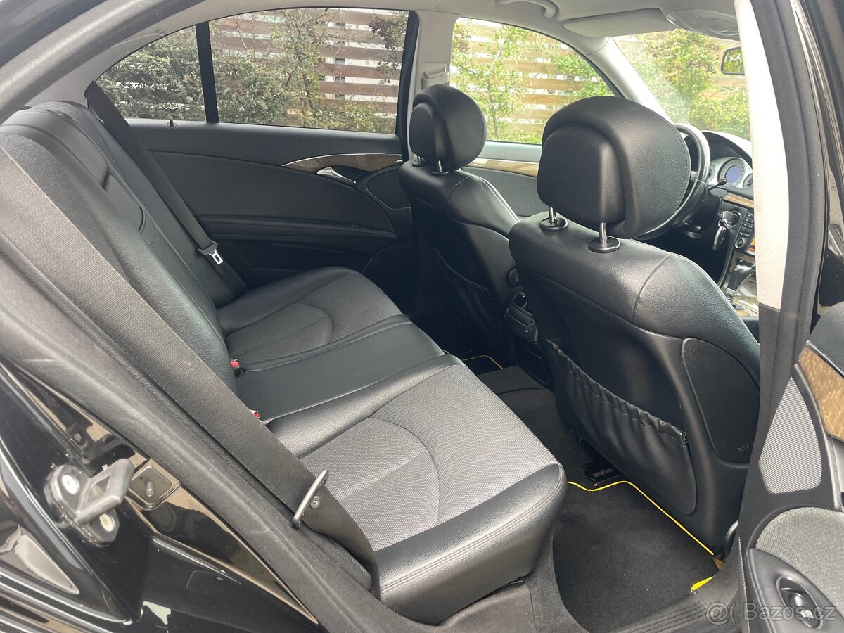 Mercedes-Benz E280 CDI (W211) 4MATIC (Avantgardě) - 13