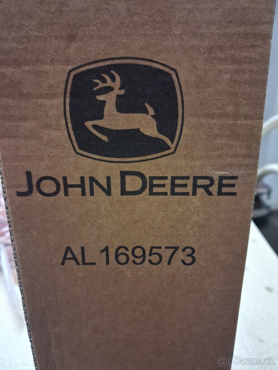 Filtry John Deere - 13