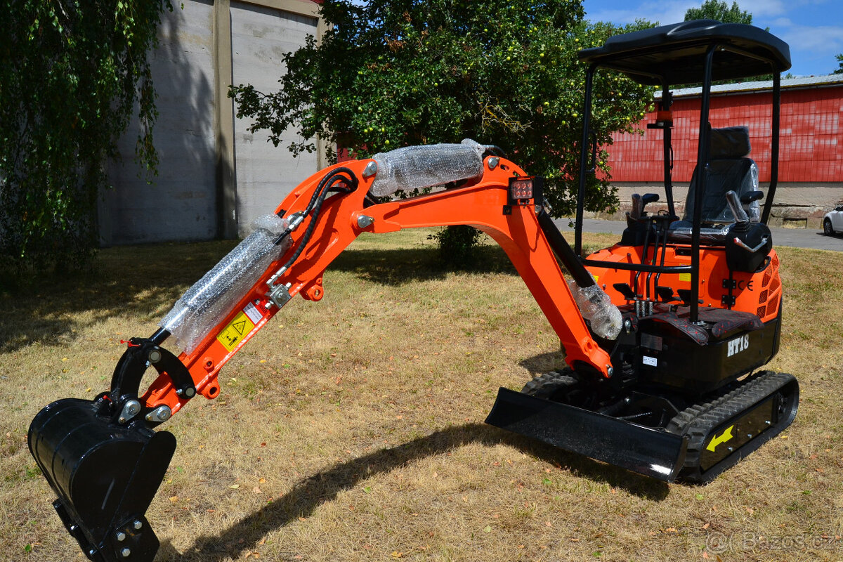Minibagr HT1800kg Kubota - 13