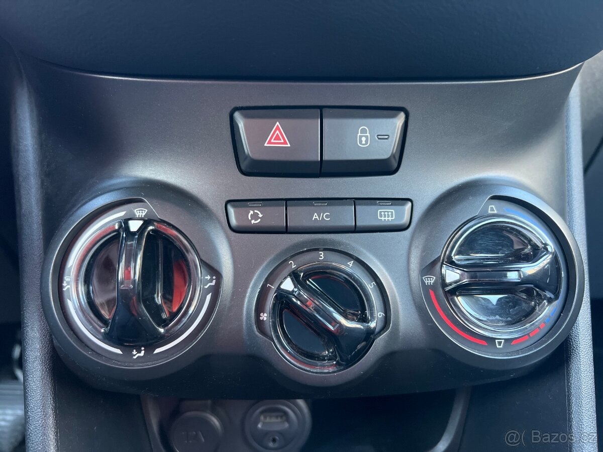 Peugeot 208 1.4 VTi 95k SERVIS ZÁRUKA - 13