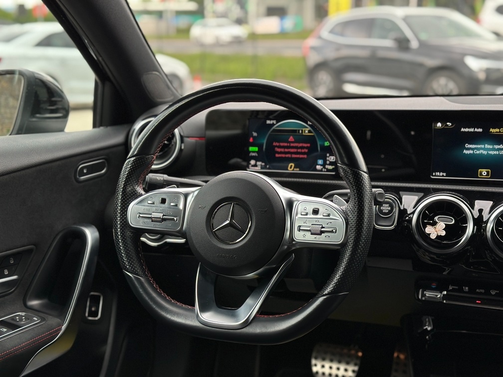 Mercedes-Benz A 250 2021 - 13