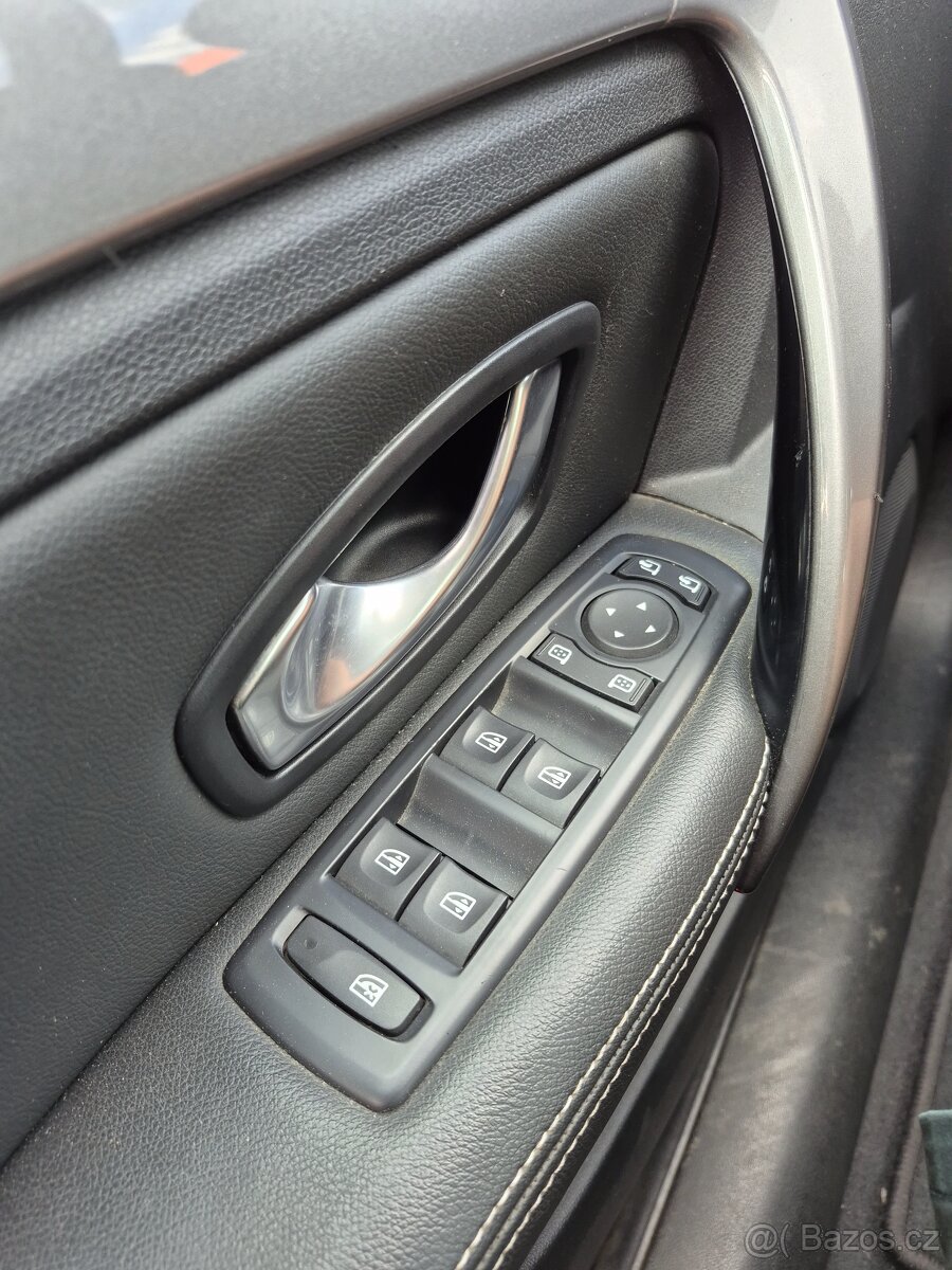 Renault Laguna 3 - 13