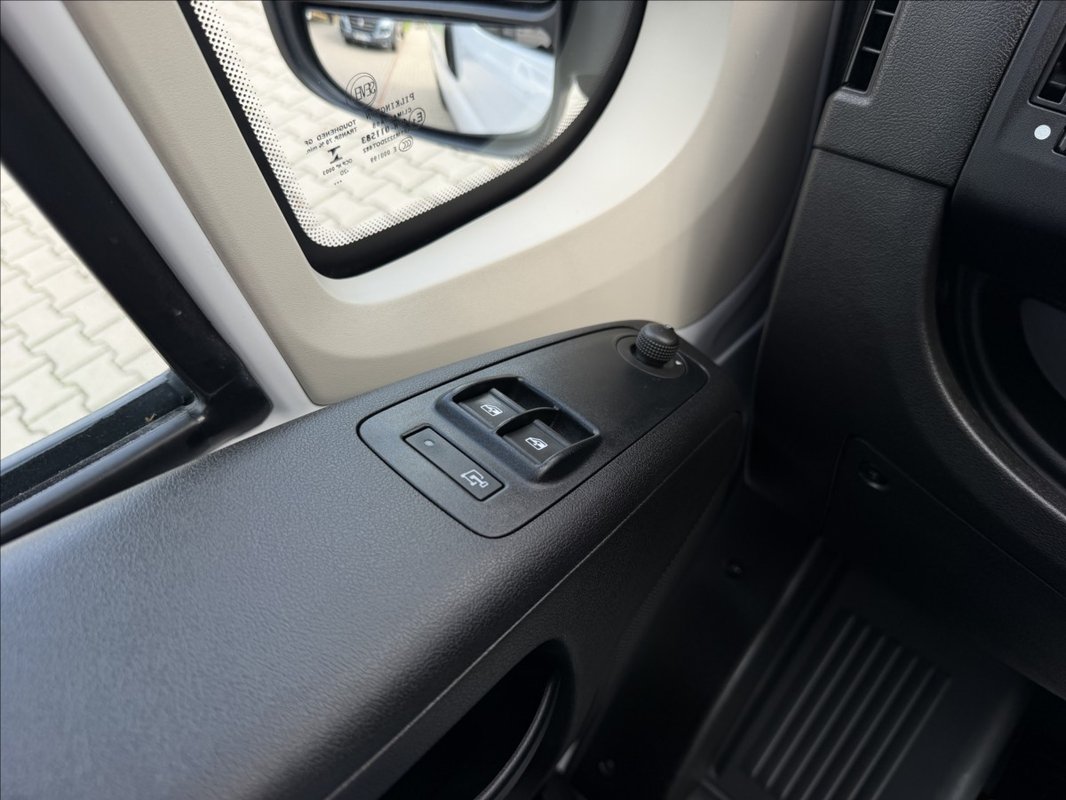 Fiat Ducato 2.3 L2H2 9 Míst 2020 - 13