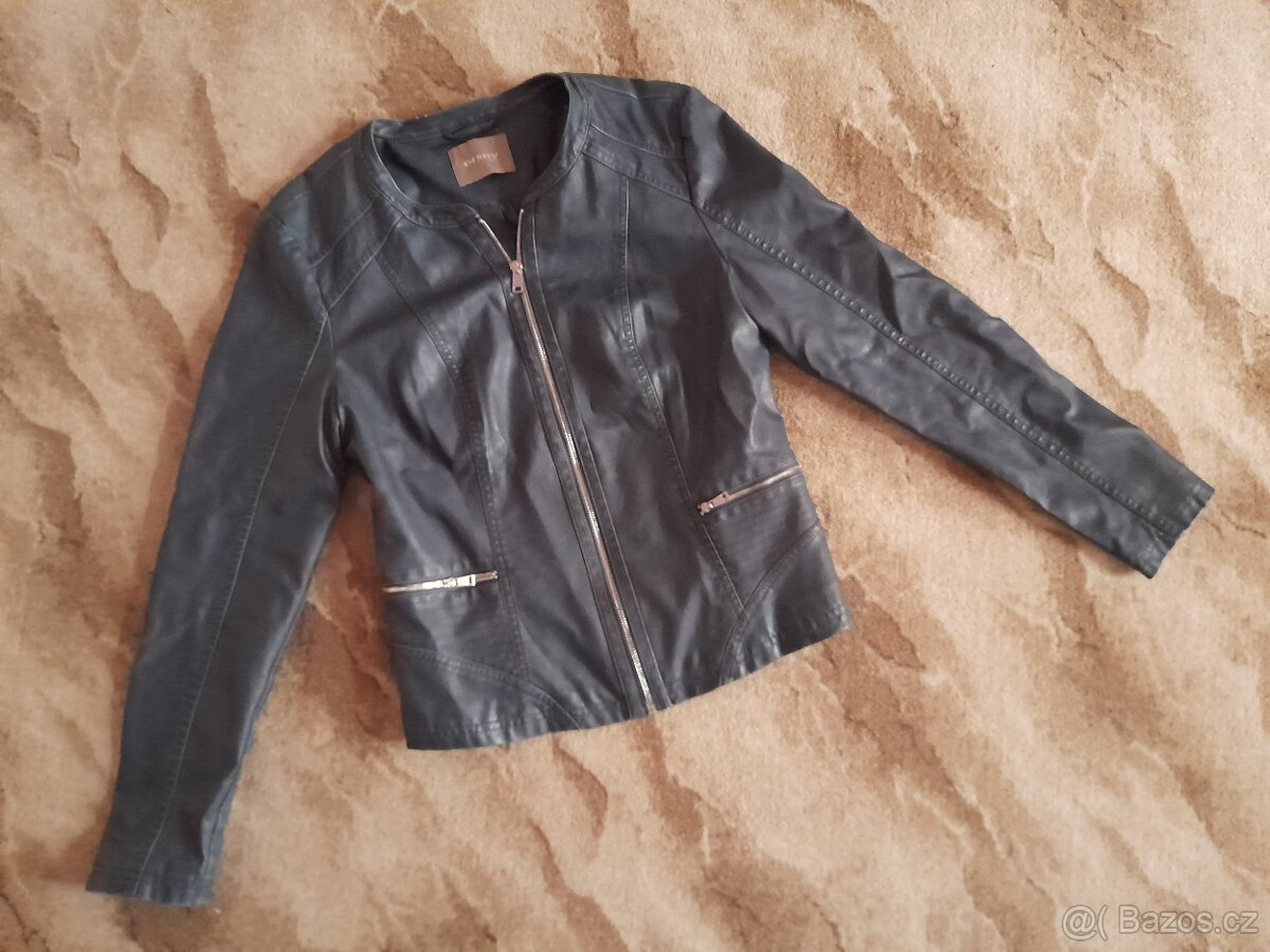 20ks dámské/dívčí oblečení. - 13