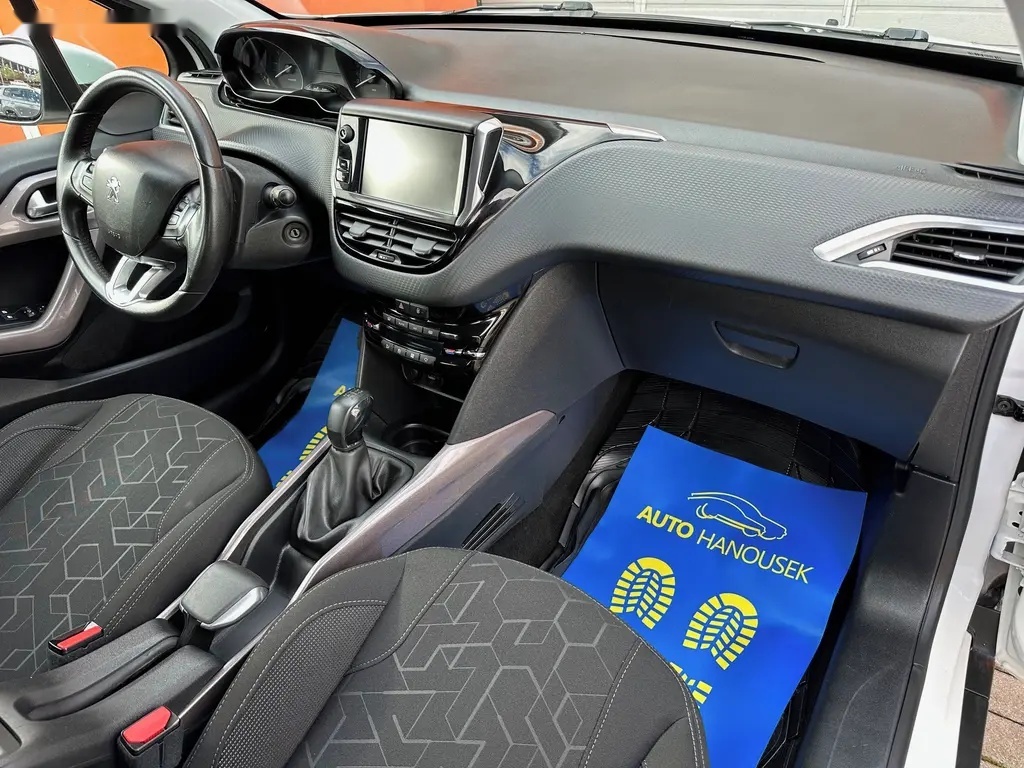 Peugeot 2008, 1.2 Puretech 60KW ČR 1.maj. - 13