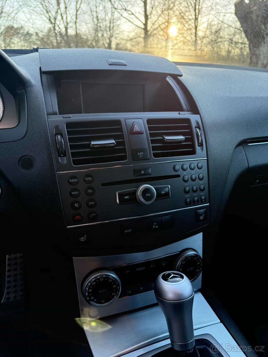 Mercedes-Benz C220CDI - 13