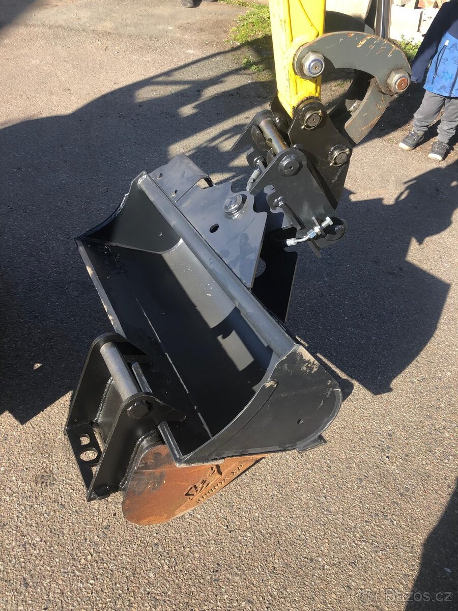 Minibagr Wacker Neuson ET 16 - 13
