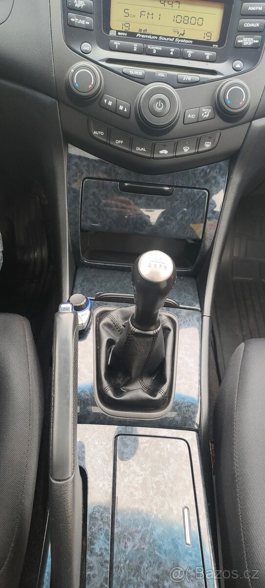 Honda Accord 2.4 iVtec - 13