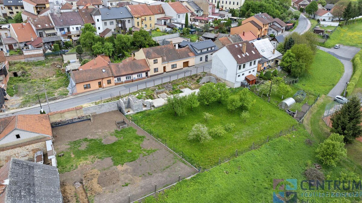 Prodej projektu RD, pozemek o celkové výměře 1.263 m2, Jevíč - 13