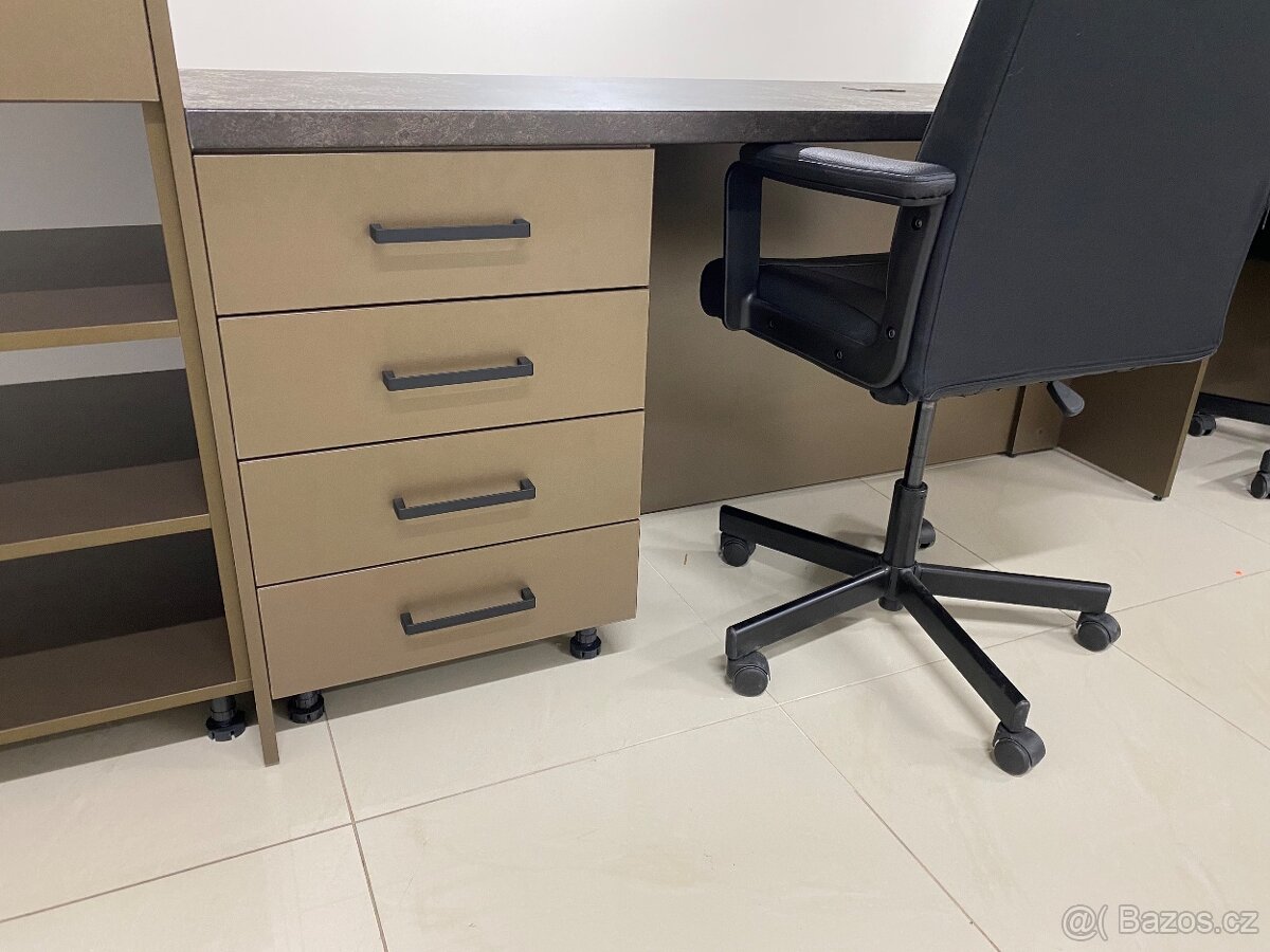 recepce, pult, kancelářský stůl - 13