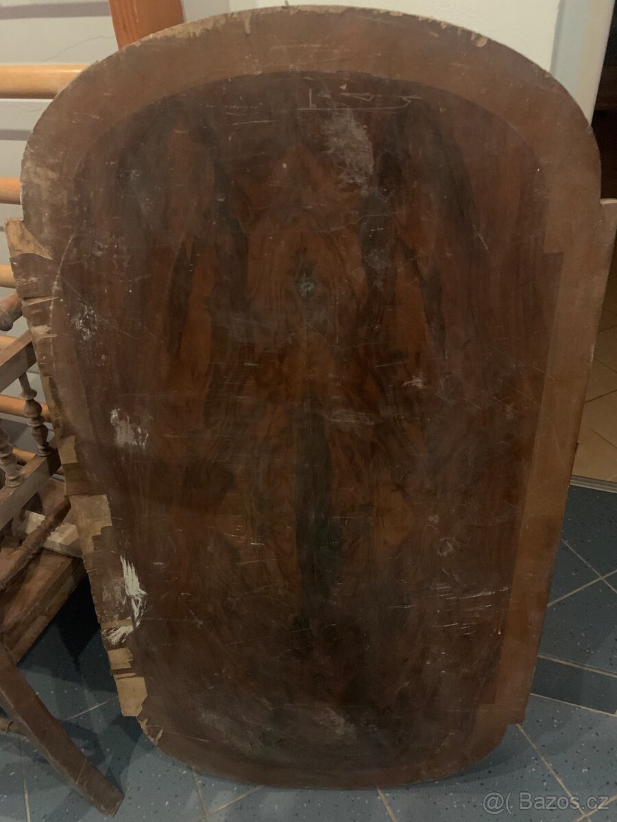 Prodám starožitný stůl a židle k renovaci - 13