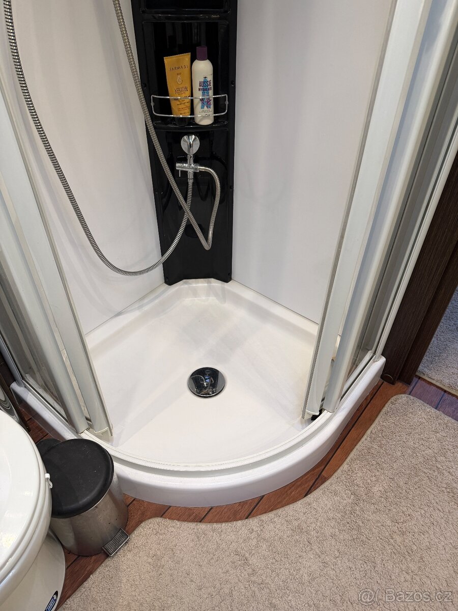 Concorde Charisma 900L - 13