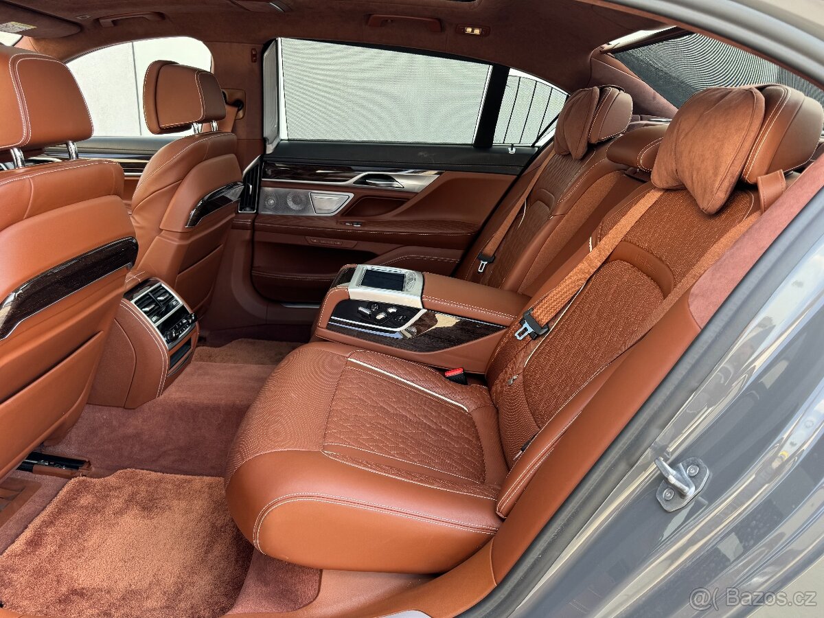 BMW 750Li xDrive Individual (CZ, DPH) - 13