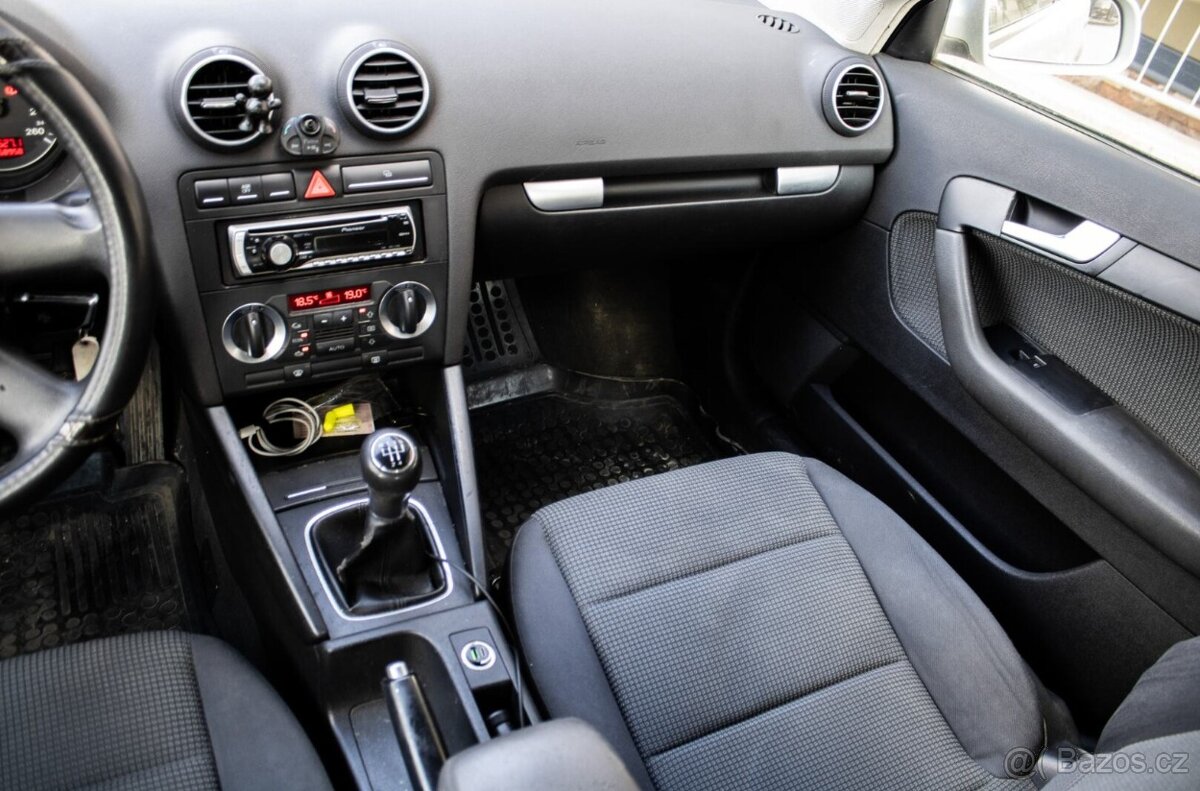 Audi A3 Sportback 1.9 TDI, 77kW (2008) - 13