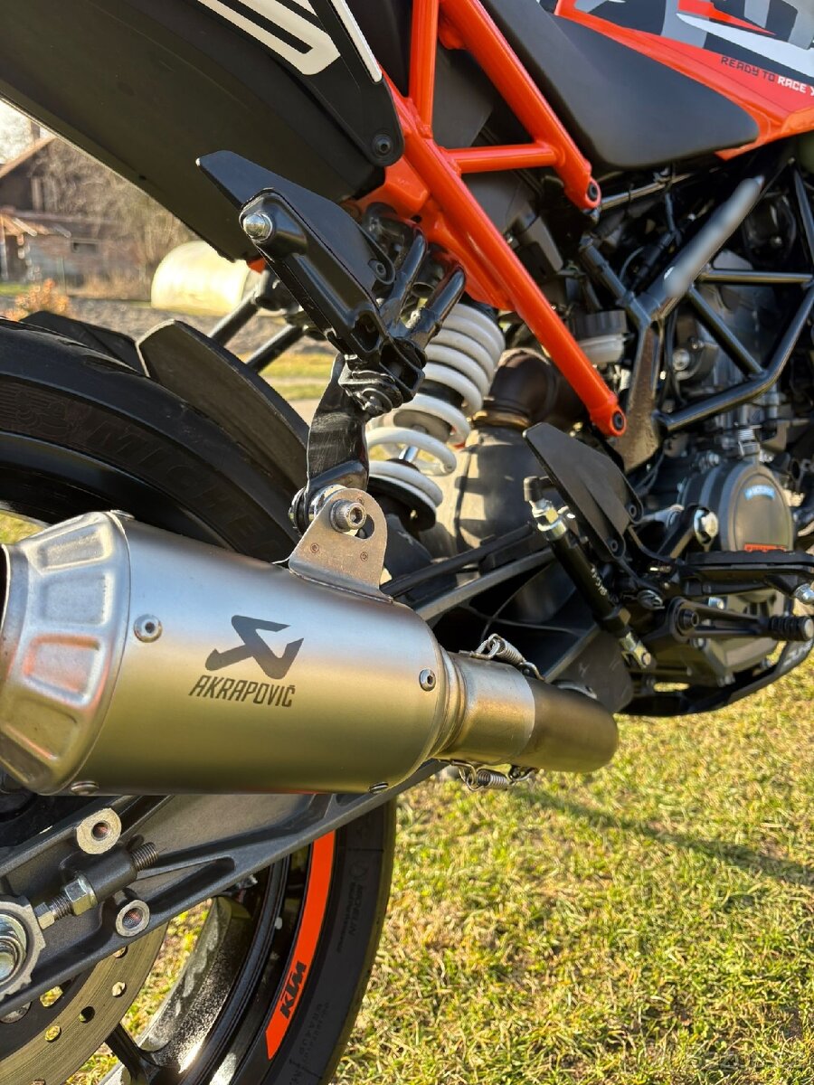 KTM Duke 125 - 13