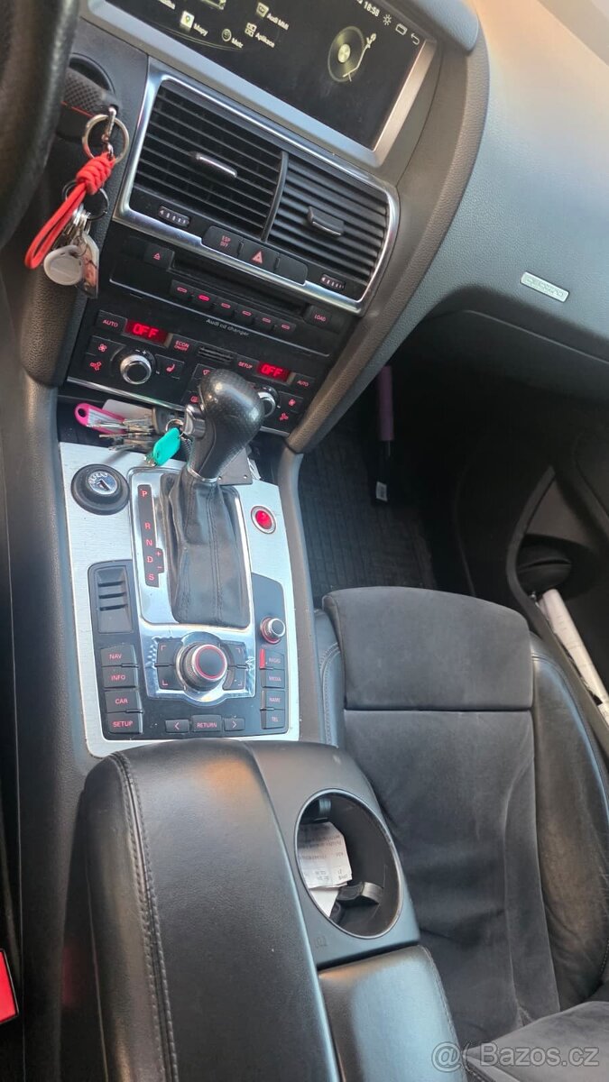 Audi Q7 Sline - 13