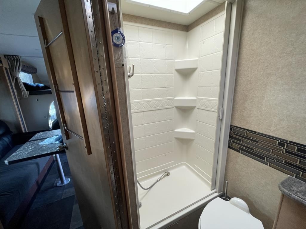 Ford Thor Outlaw 29H,LPG ,01/2017,DPH,mega garáž - 13