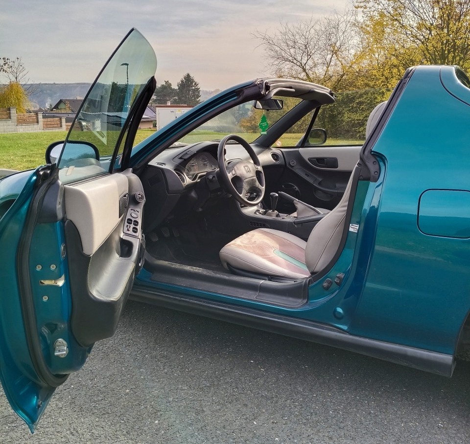 Honda CRX Del Sol Targa ESi - 13