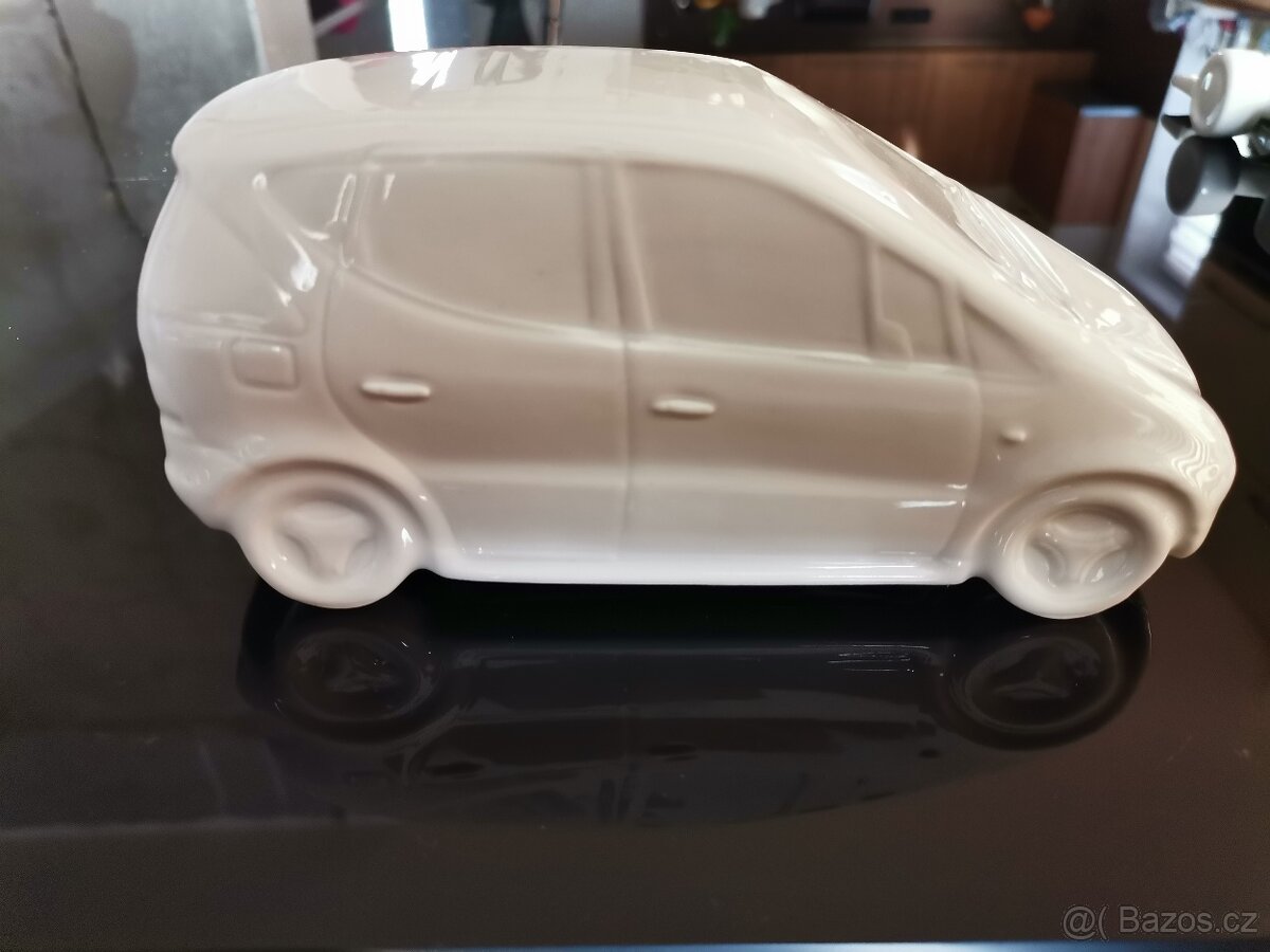 Porcelánová auta, formule, člun - 13