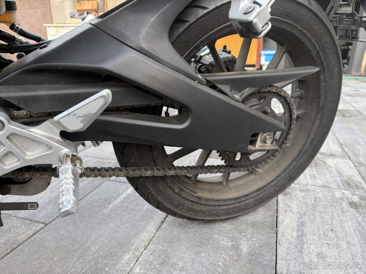 2018 Yamaha MT-125 BLACK TECH - 13