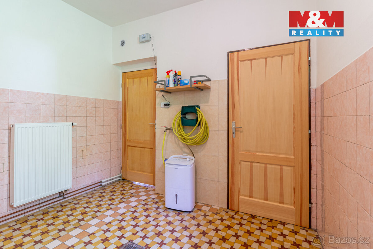 Prodej rodinného domu, 108 m², Nebahovy - 13