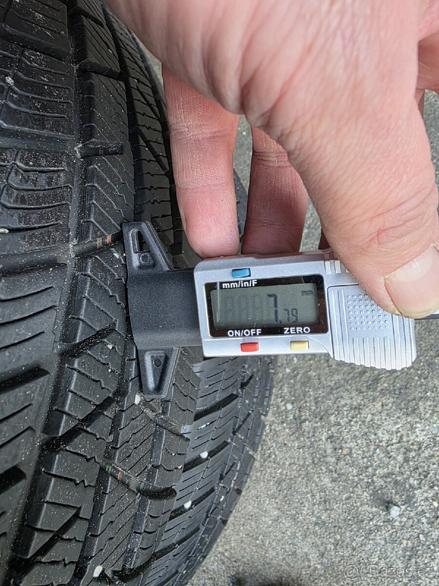 185/60/15 Zimní pneumatiky Barum Polaris 5 - 13