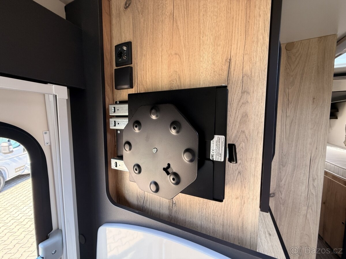 MILLER M-LINER 1 - 13