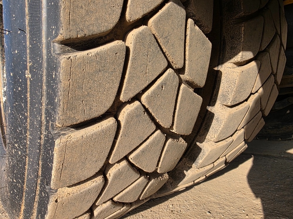 SCANIA G440 4x4 traktor - 13