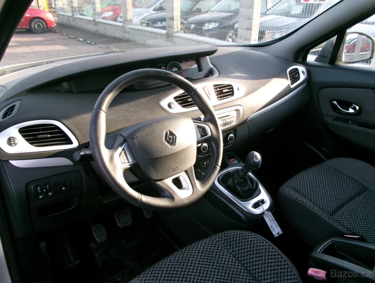 PRODÁM Renault Scénic 1.5dCi KLIMA ALU TEMP - 13