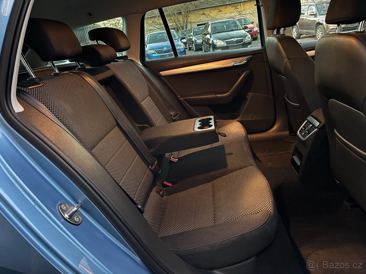 ŠKODA OCTAVIA 2.0TDI 110KW,ELEGANCE,KLIMA,TEMPOMAT,ALU - 13