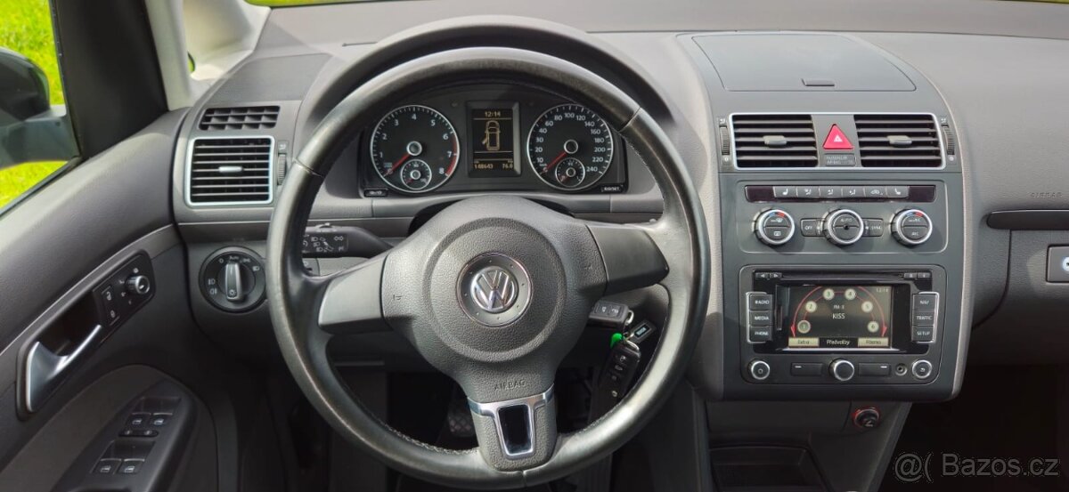 Volkswagen touran - 13