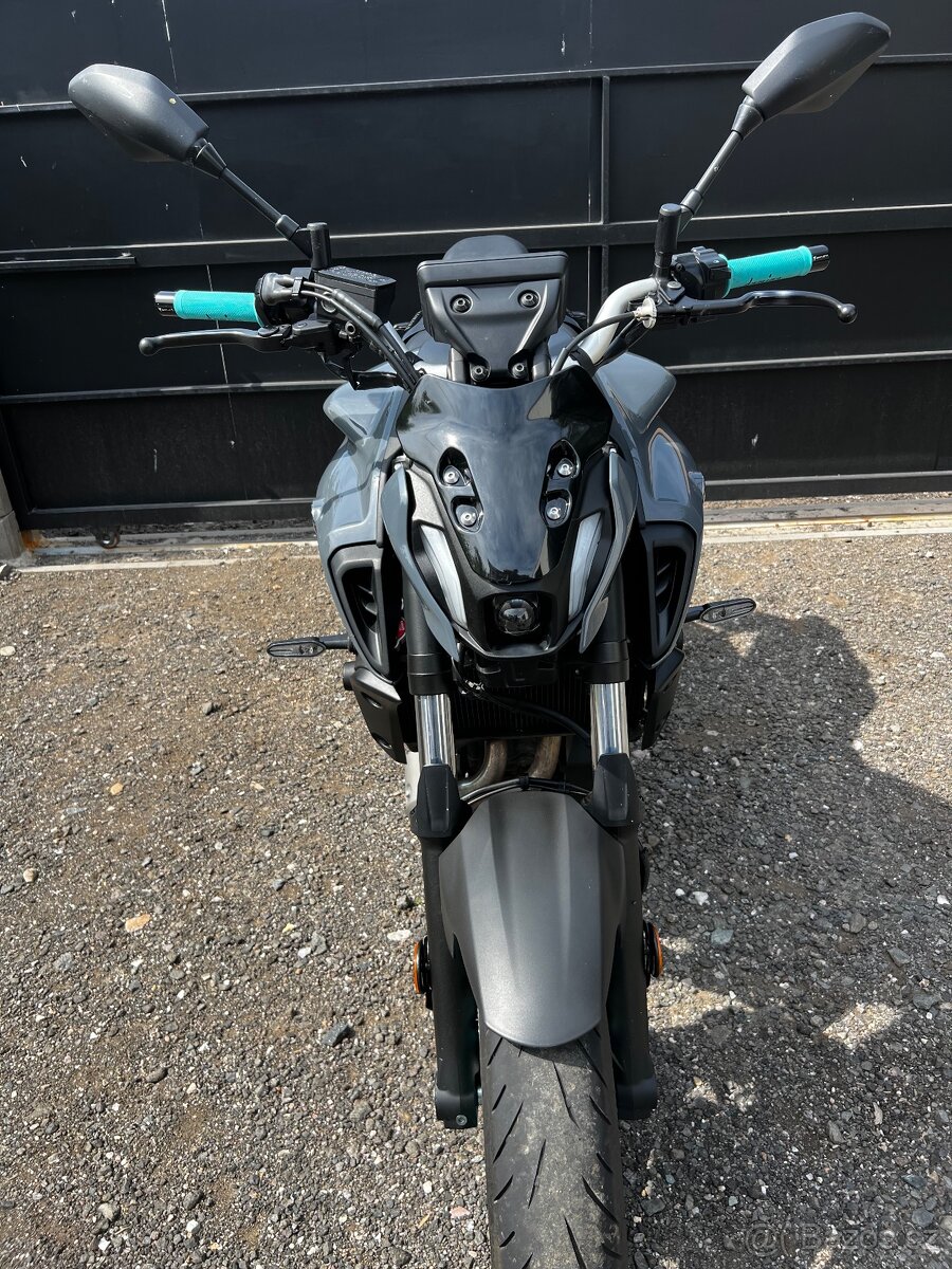 Yamaha mt07 - 13