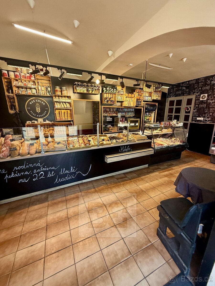 Činžovní dům situovaný na náměstí v obci Štětí, ul. Krátká - 13