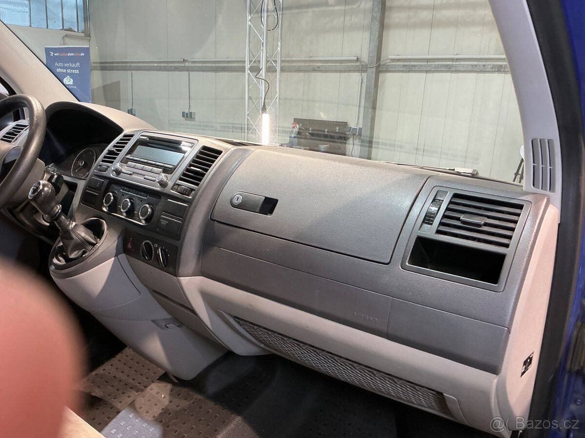 VW T5 Kombi 2.0 TDI Long,9.Míst,Tažné,2013,Serviska,Klima. - 13