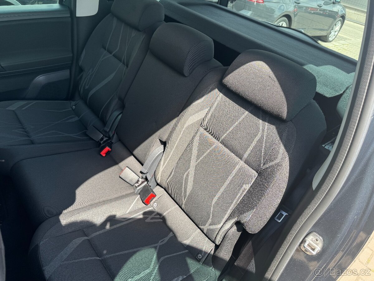 Škoda Roomster 1.2 TSI Active r.v.2014 - 13