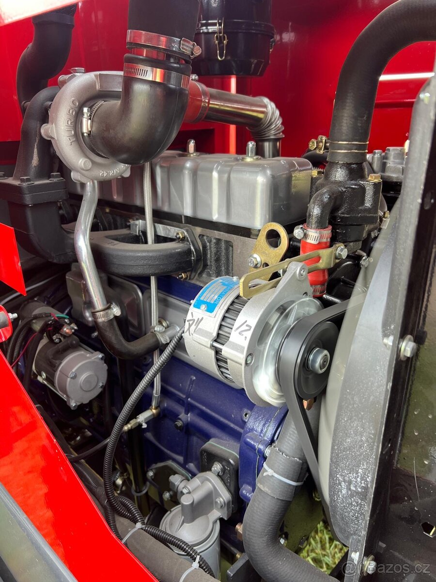 Nakladač ZL 928 nosnost 1.8t - 13