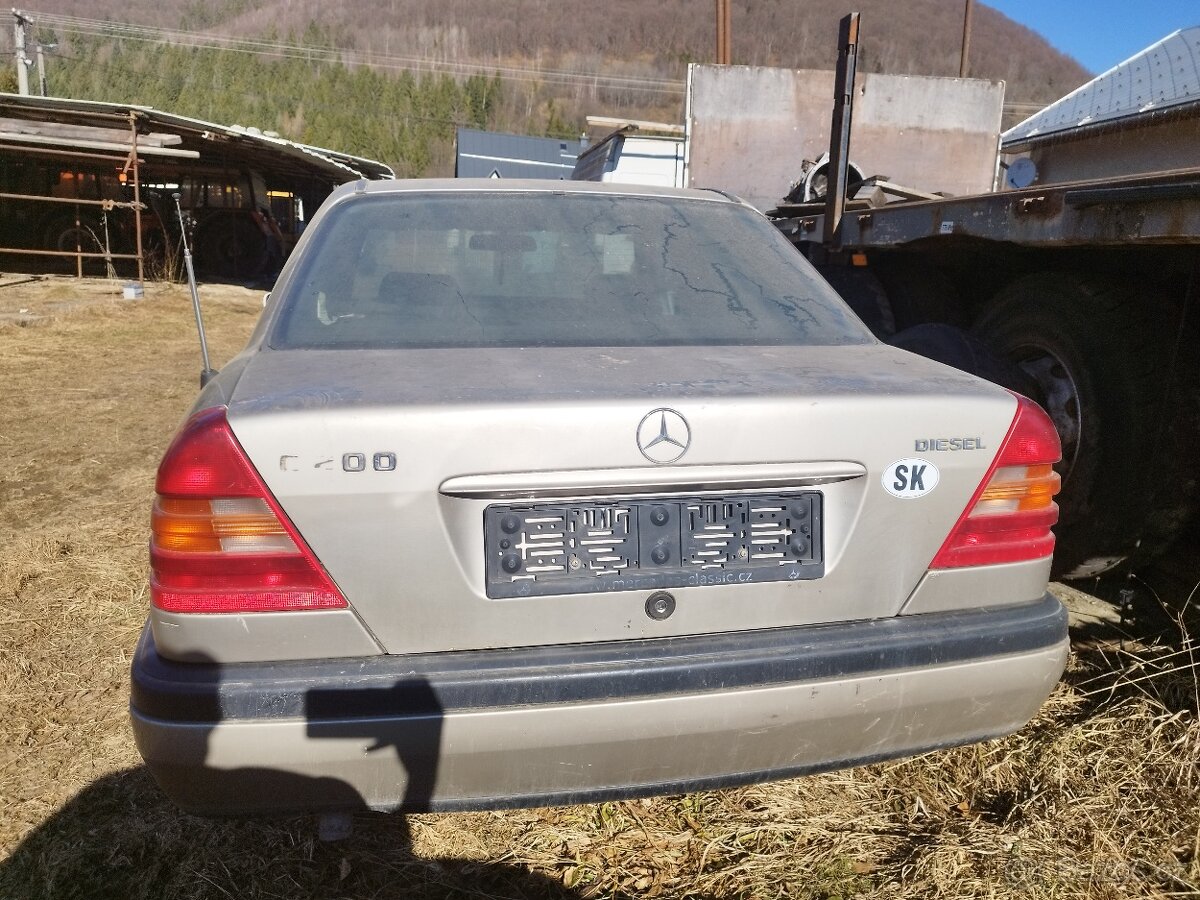 Mercedes Benz W202 - 13