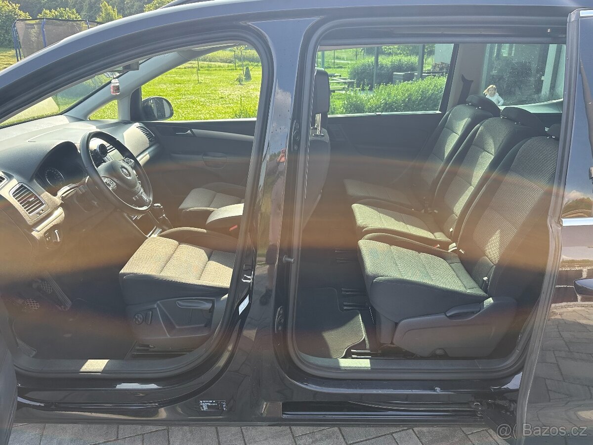 Sharan 2,0 Tdi 130kW NAVI poctivý servis - 13